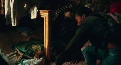 I still got your key from last night.
I came to bring it back, - The Last Days of Ptolemy Grey