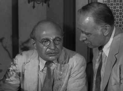 I still think
we ought to
talk to her husband. - Alfred Hitchcock Presents