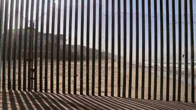 I was stopped at the border - Heval