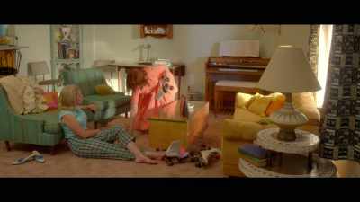 I was supposed to feed
my neighbor's cat on Monday. - Why Women Kill