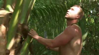 I survived 21 days
in Colombia, - Naked and Afraid of Love