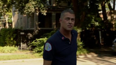 [suspenseful music] - Chicago Fire