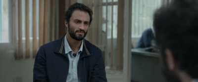 -I swear on my son's life...
-Why are you swearing? - A Hero