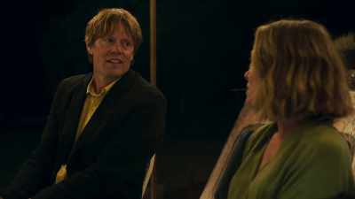 -I talked about teamwork. - Beyond Paradise