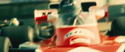 The returning Niki Lauda
seems overwhelmed. - Rush