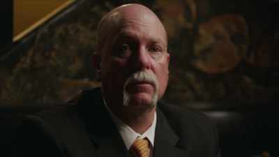 I was then introduced
to Detective Isham - Homicide Hunter: Never Give Up