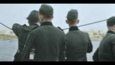 There, right on the quay... - World War II: From the Frontlines
