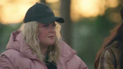 I think we all had expected
she was gonna step up and take charge, - Snowflake Mountain