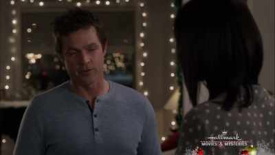 I think Amelia's nervous
about... about the play - Christmas in the Air