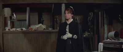 I think you better
go in there with her, Dallas. - Stagecoach