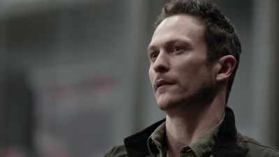 I think Finola and MI6
know he’s alive. - Debris