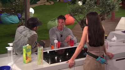 I think girls would probably
look at me and think, - Love Island