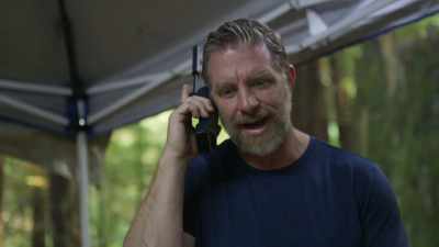 I think we have a Bigfoot
responding to our call. - Expedition Bigfoot
