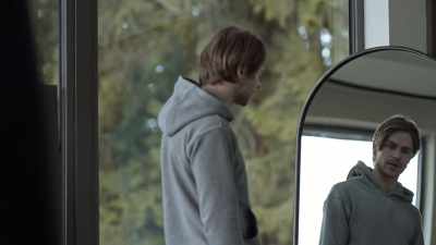 I think he's trying to find
her way back to me - Debris