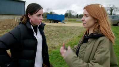 I think I assumed that everyone
would be wearing, you know,
those famous red jackets. - Stacey Dooley Sleeps Over