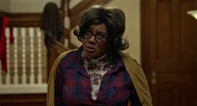 I think I heard somethin'
scratchin' up my wall. - Boo! A Madea Halloween