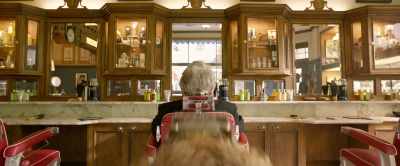 I think I ma-ay be about to sha-ave
a customer. - Paddington 2
