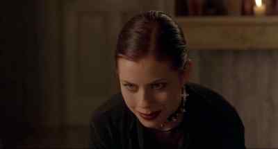 I think I sprained my finger. - The Craft