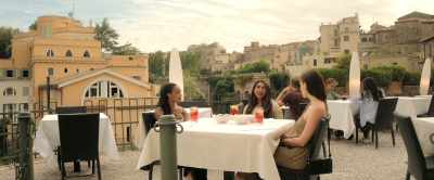 I think when I was, you know,
dating previously, - Meet Me in Rome