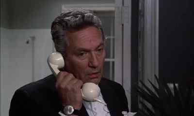 I think I'd give her
100 milligrams of pethidine. - Sunday Bloody Sunday