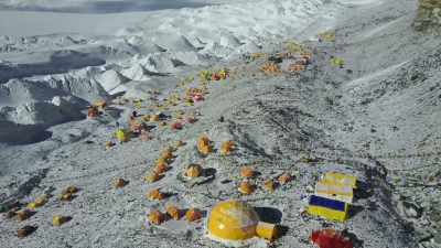 I think it was all an effort to get
as close as possible to alpine style - Kilian Jornet, Path to Everest