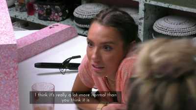 >> I THINK IT'S A LOT MORE
NORMAL. - Love Island
