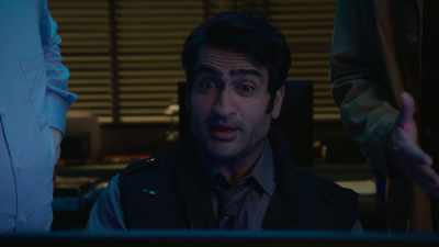 - I think it's awful. It sucks.
- Jesus, Kumail. - Murderville
