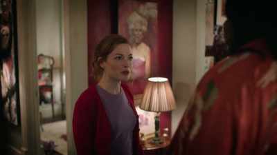 - I think it's best
if you don't look at me - Zoey's Extraordinary Playlist