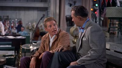 I think it's impossible - White Christmas