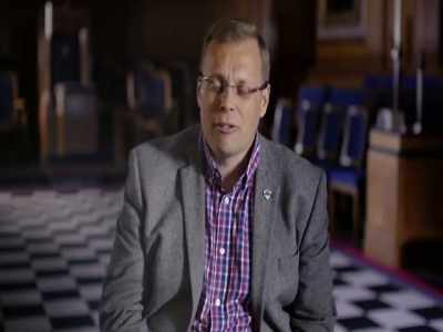 I think it's incredibly nice
to be recognized - Inside the Freemasons