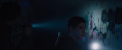 I think it's this way. - Maze Runner: The Scorch Trials