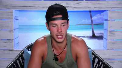 I think Katie's
really gone out on
a whim for Sophie, - Love Island