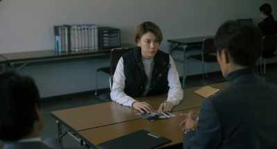 I think this man is involved
in Yuzuki's disappearance. - Knuckle Girl
