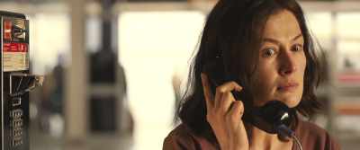 I think maybe I shouldn't
have come... Miss? - 7 Days in Entebbe