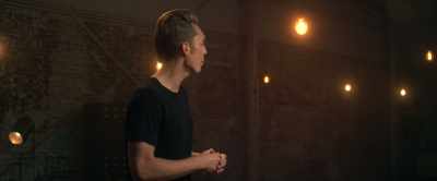 I think you might benefit
from this minimalism thing too, because… - The Minimalists: Less Is Now