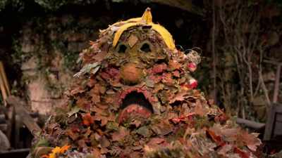 I think you need to dig deeper. - Fraggle Rock: Back to the Rock