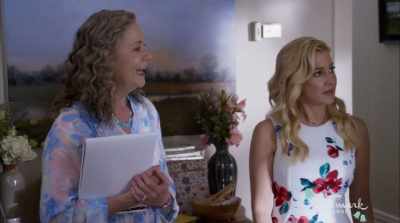 - I think one thingwe can all agree on, - Wedding at Graceland