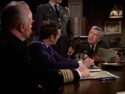 I think perhaps we should discuss
all the data, captain. - Mission: Impossible