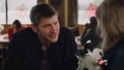 I think we reminded
him of his past. - A Very Country Christmas Homecoming