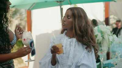I think she's
a new philanthropist - The Real Housewives of Dubai