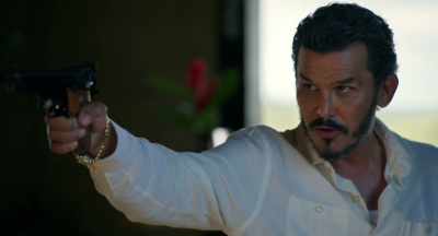 I think you should
calm yourself, señor. - Panama
