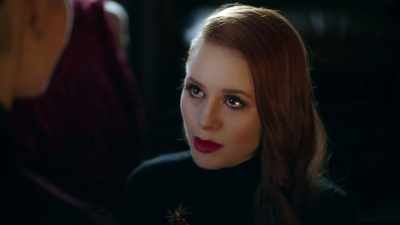 I think something
happened, Mommy. - Riverdale