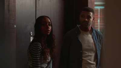- I think that's her. - Yeah. - Played and Betrayed