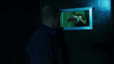 I think that's yours.
Oh, thank you. - Lost in London
