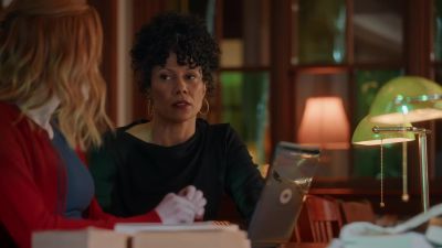 I think the statistic
that I read - Aurora Teagarden Mysteries: Death at the Diner