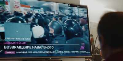 I think they're going to
yank him away - Navalny