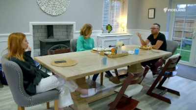 I think we're just,
like, best friends, - Stacey Dooley Sleeps Over