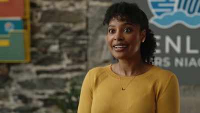 I think it would
be best if Emily - Falling in Love in Niagara