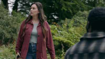 - I think Yasmin is going
to try and kill you, - The Drowning