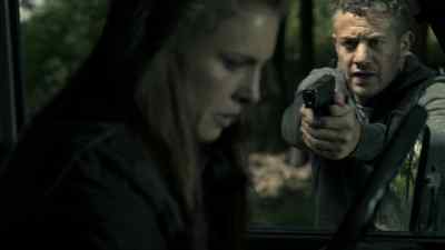 I think you've flooded it, flower. - Strike Back